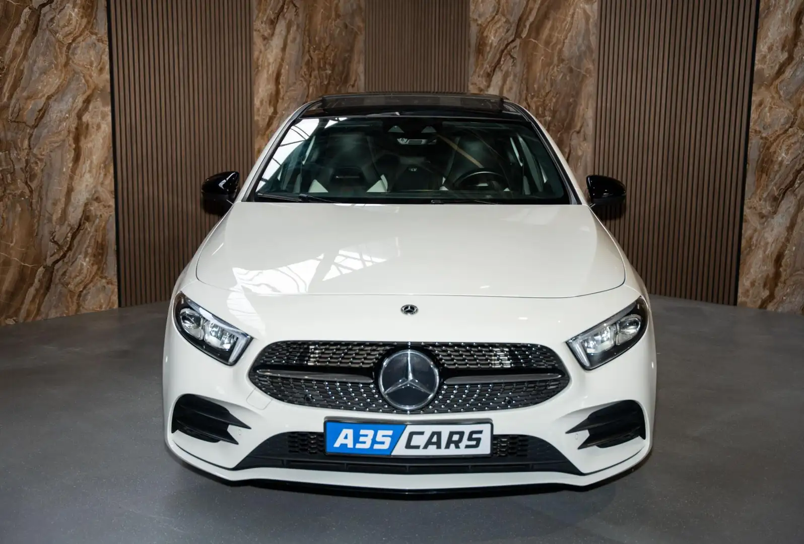 Mercedes-Benz A 200 |AMG|PANO|Night|Sfeer|Carplay Wit - 2
