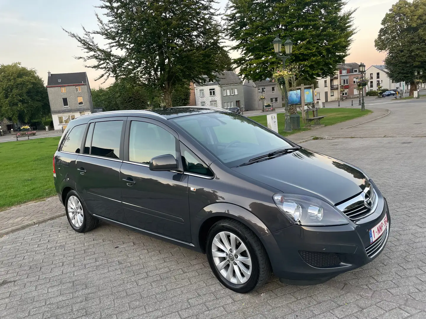Opel Zafira Zafira 1.7 CDTi ecoFLEX Enjoy DPF Szürke - 1