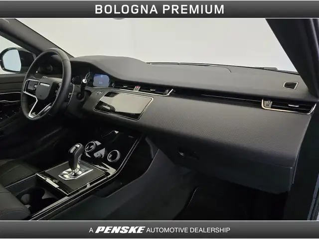 Land Rover Range Rover Evoque view 15