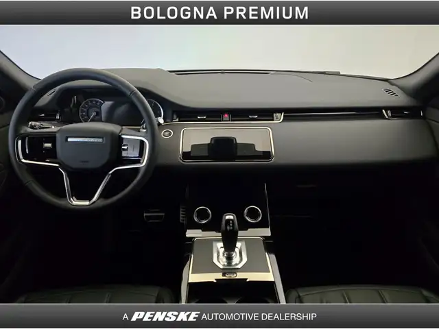 Land Rover Range Rover Evoque view 4
