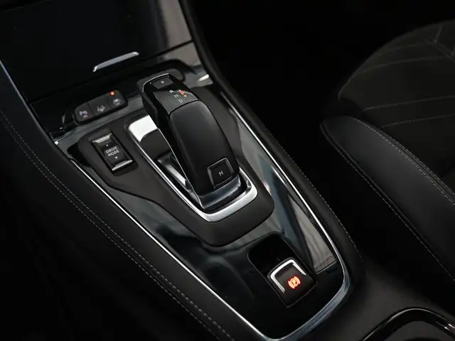 Opel Grandland view 16