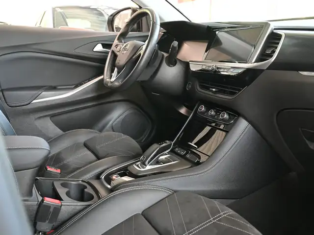 Opel Grandland view 27