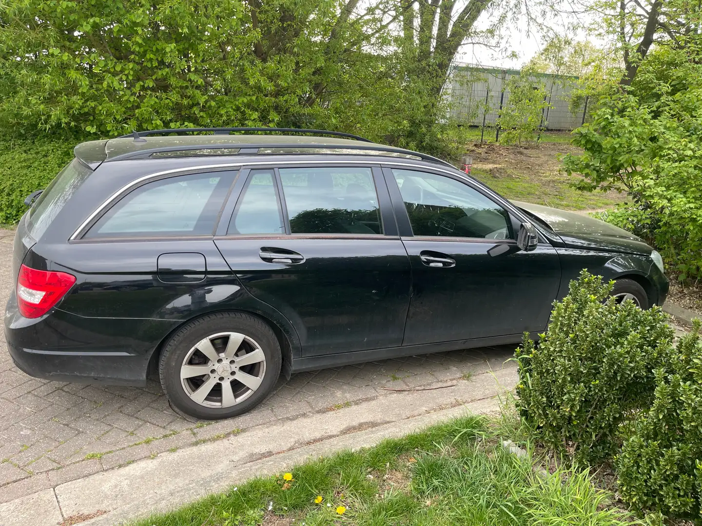 Mercedes-Benz C 200 C 200 T CDI DPF (BlueEFFICIENCY) Noir - 2