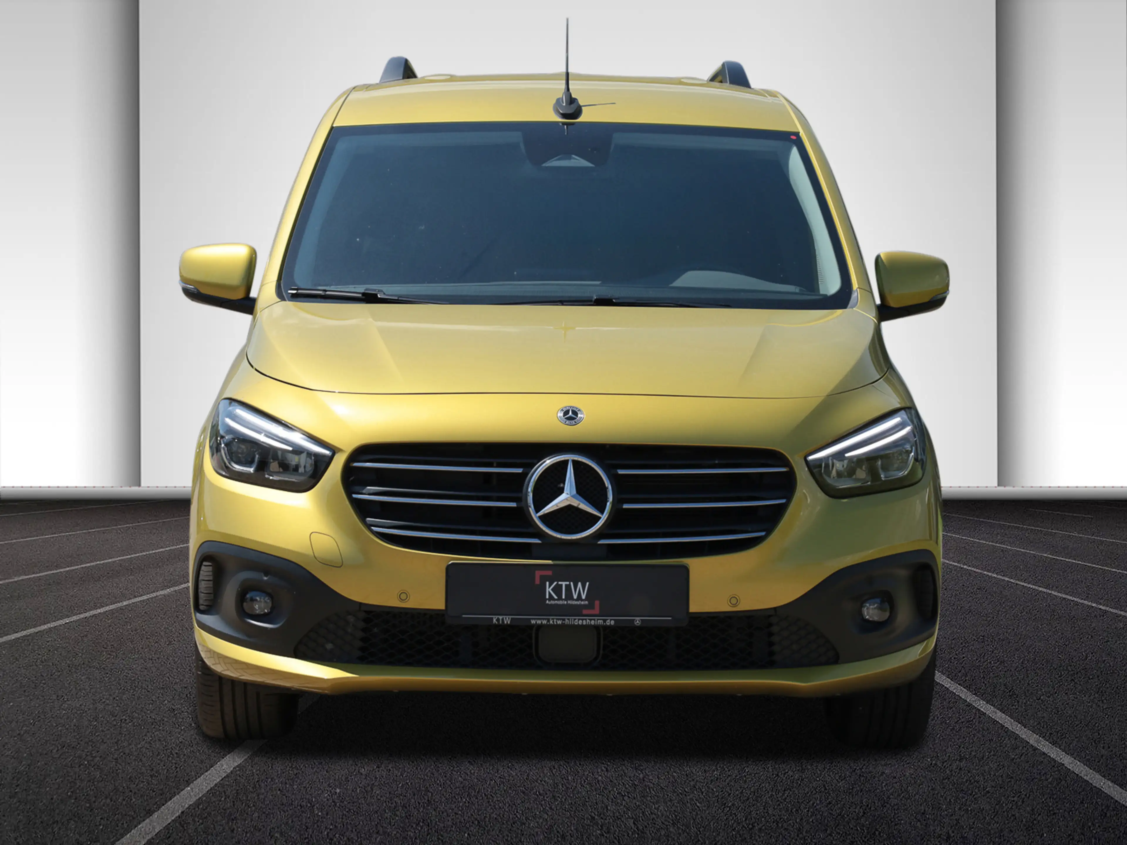 Mercedes-Benz T-Class Progressive,AMF Rollstuhlrampe,LED,Navi — photo 4