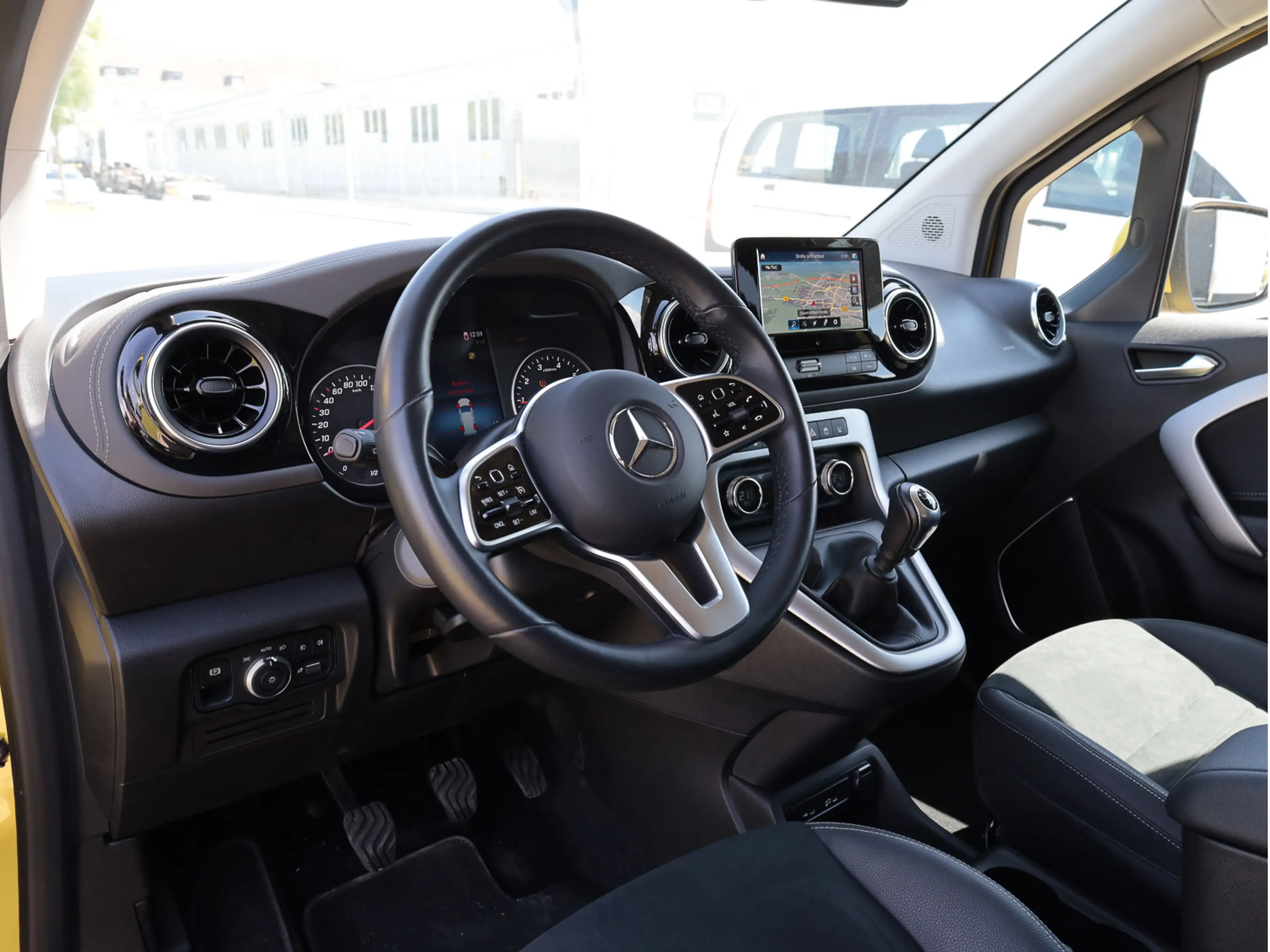 Mercedes-Benz T-Class Progressive,AMF Rollstuhlrampe,LED,Navi — photo 14