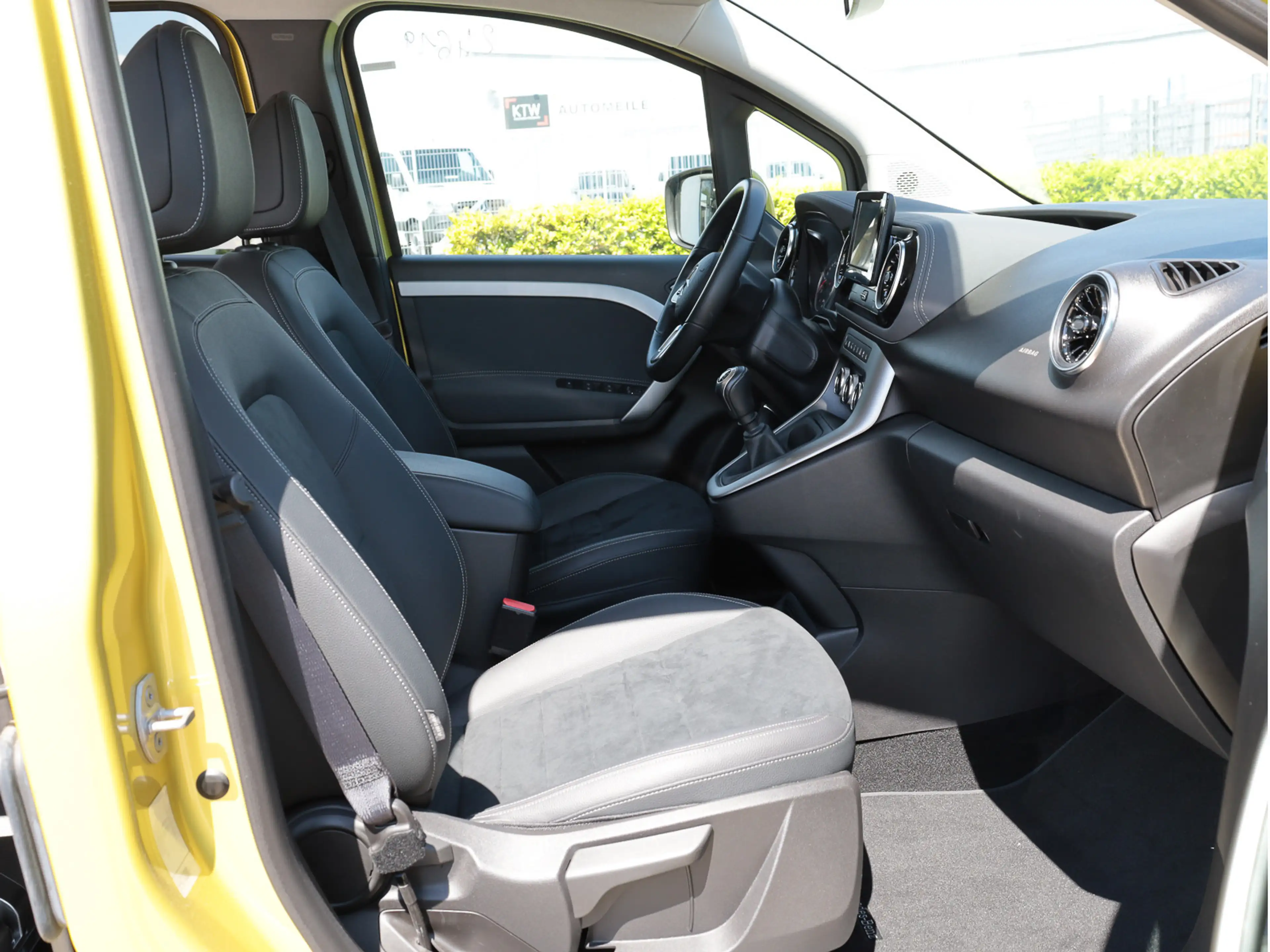 Mercedes-Benz T-Class Progressive,AMF Rollstuhlrampe,LED,Navi — photo 12