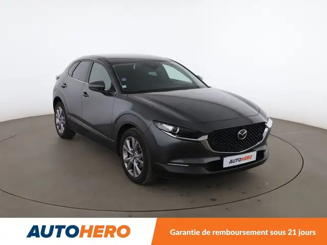 Mazda CX-30 view 8
