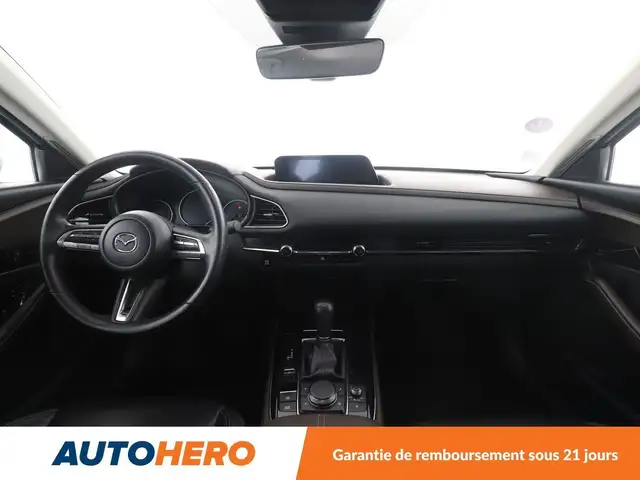 Mazda CX-30 view 12