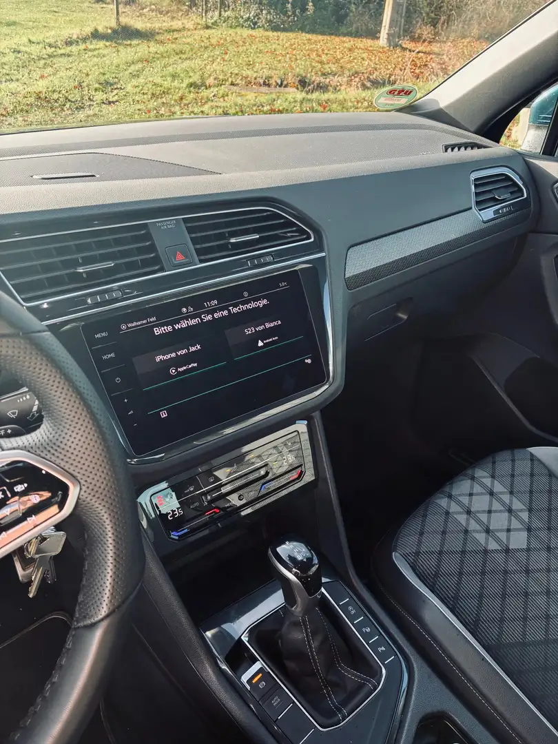 Volkswagen Tiguan Tiguan 1.5 TSI OPF DSG R-Line Blauw - 2