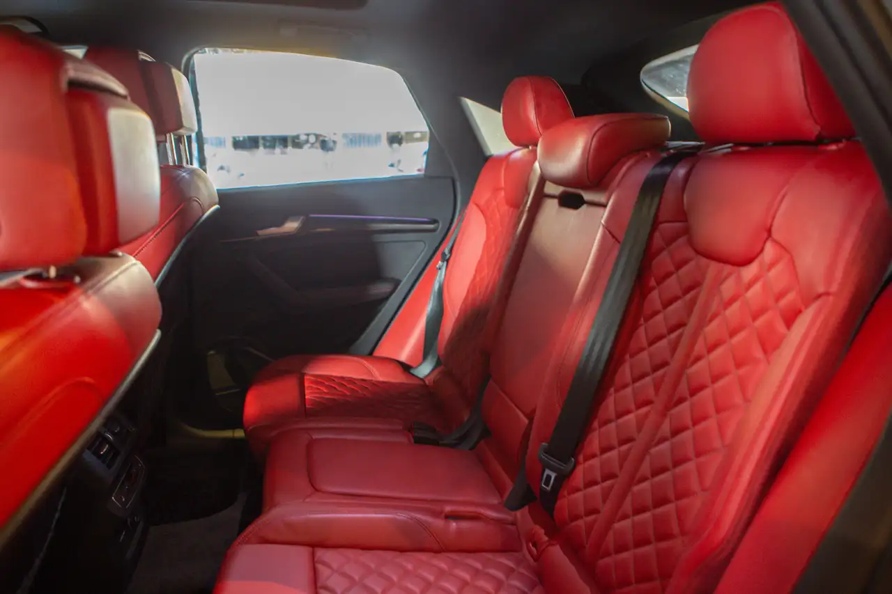 Audi SQ5 снимка Audi SQ5