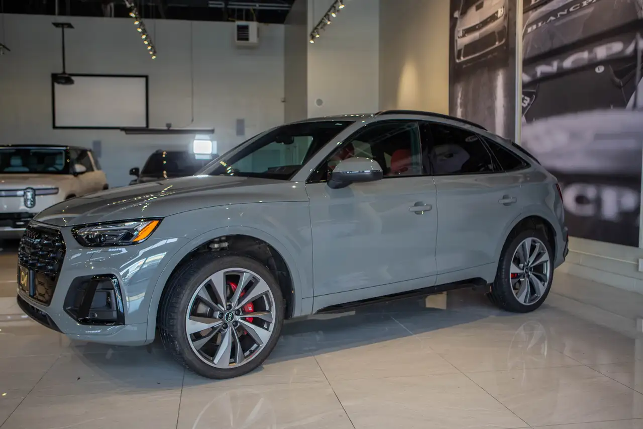 Audi SQ5 снимка Audi SQ5