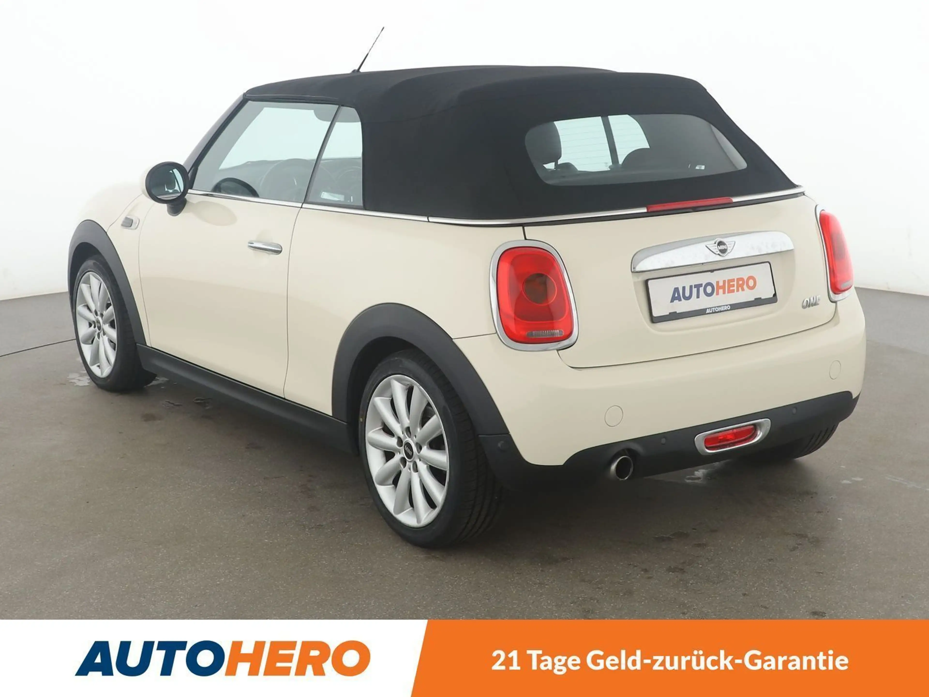 MINI One Cabrio One*PDC*SHZ*ALU*KLIMA*BLUETOOTH* — photo 4