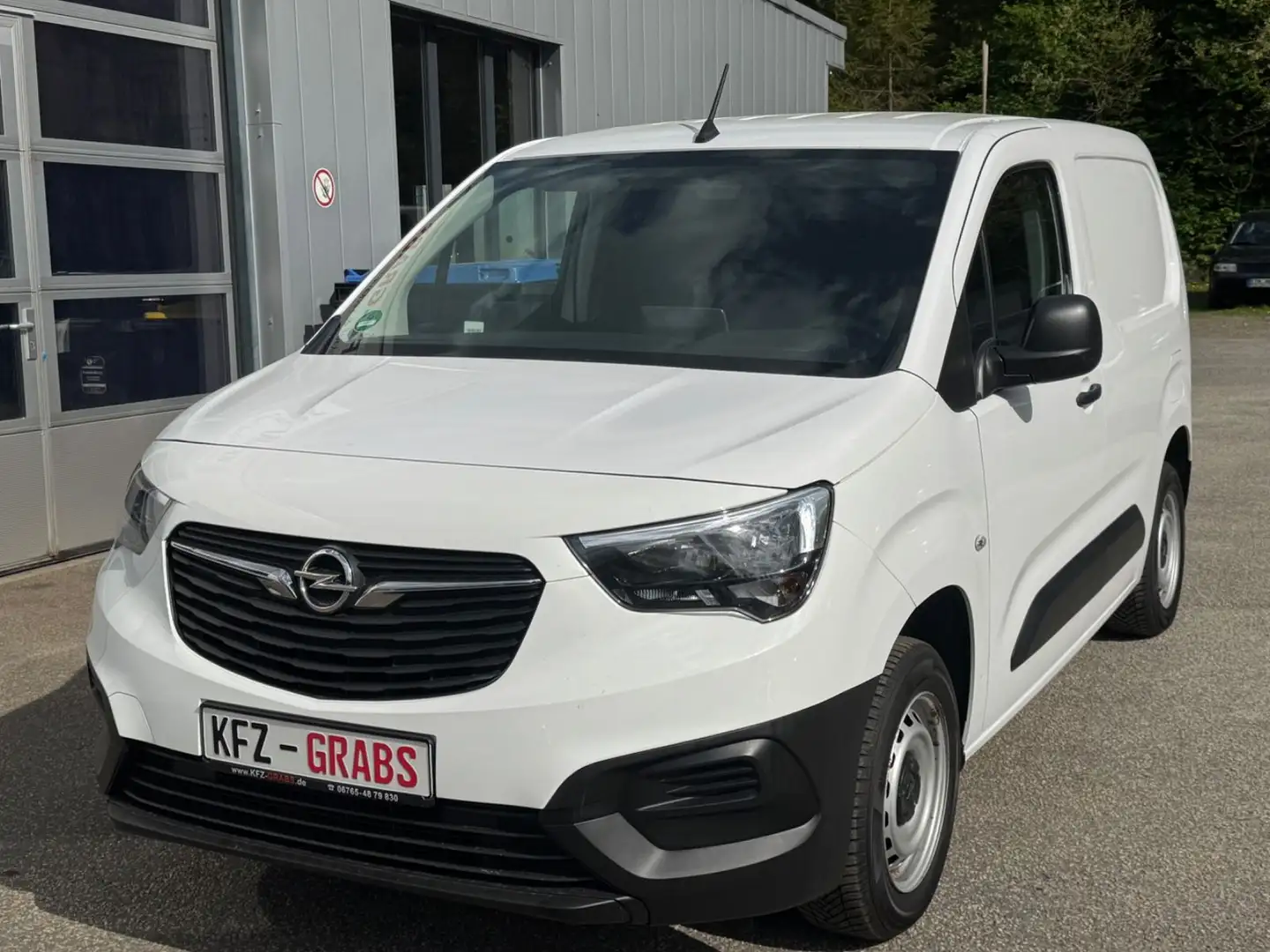 Opel Combo E Cargo Selection Weiß - 2