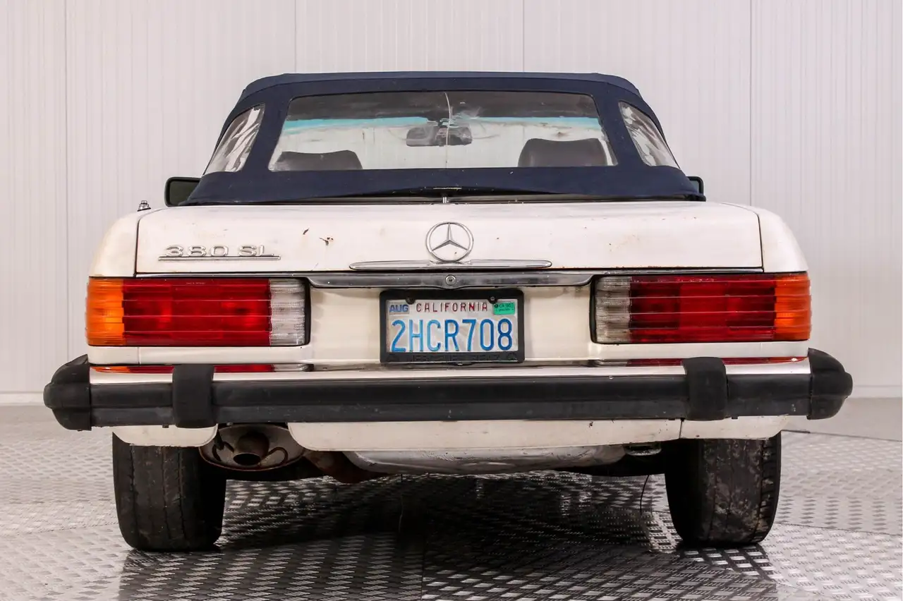 Mercedes-Benz SL 380 Roadster, foto 4