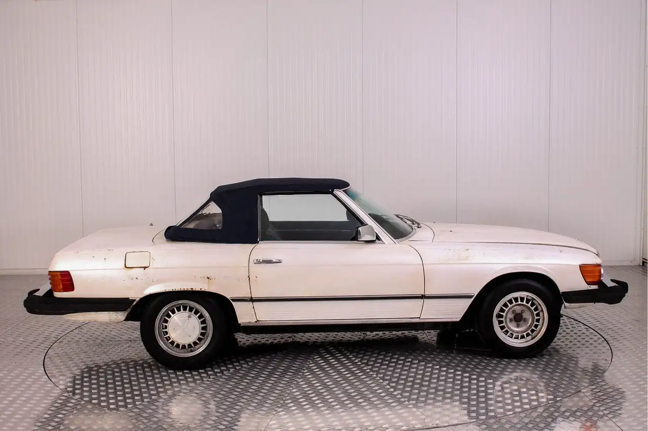 Mercedes-Benz SL 380 Roadster, foto 5