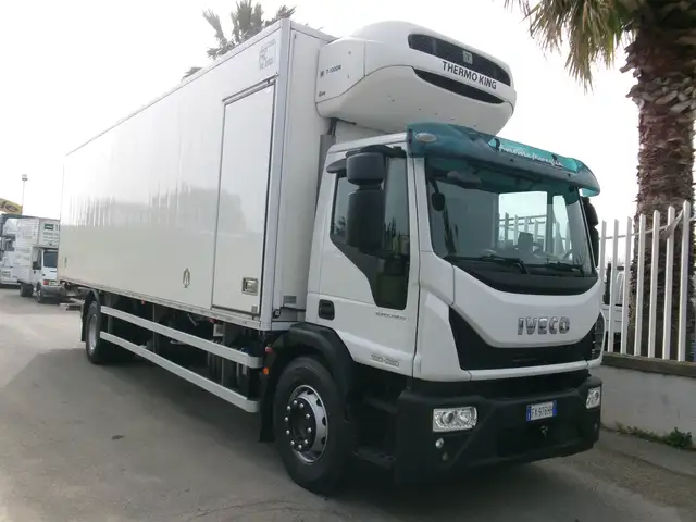 Iveco EUROCARGO 180/28 280CV E6 FRIGO+PEDANA FRC -20° 06/28 *22 PEDANE*