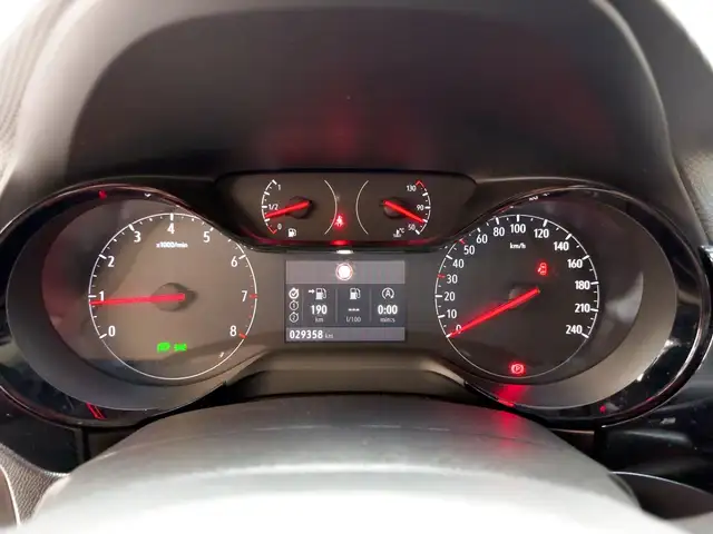 Opel Corsa view 7