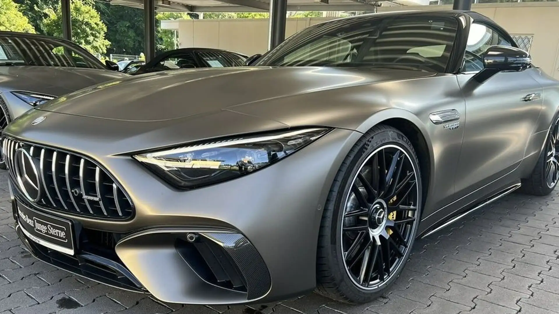 Mercedes-Benz SL 63 AMG 4Matic+ Aut. Gris - 2
