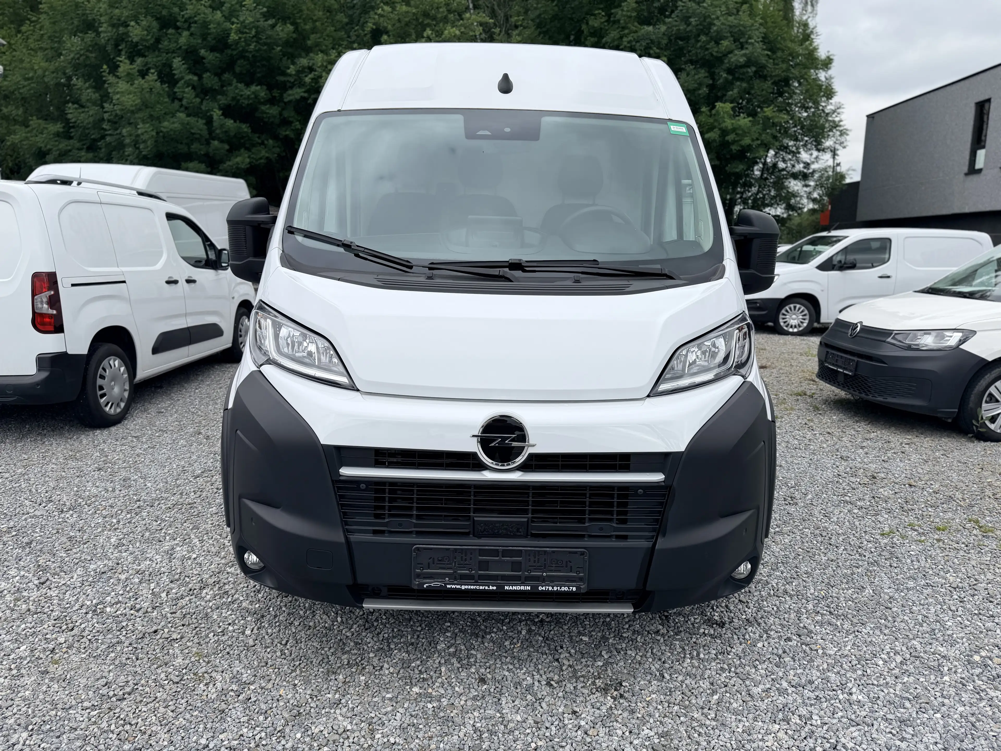 Peugeot Boxer 2.2 BlueHDi L4H3 — photo 2