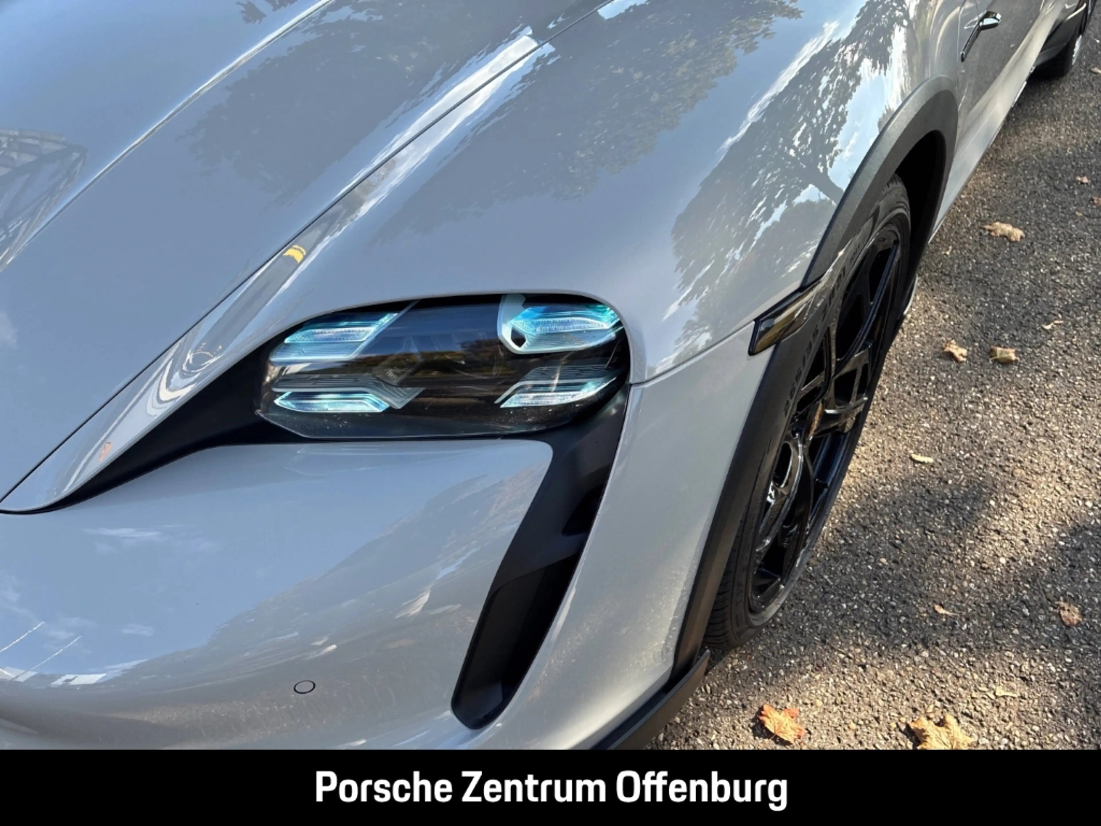 Porsche Taycan 4S Cross Turismo ACC Offroad Pano Hlenk. Mtrx BOSE — photo 9