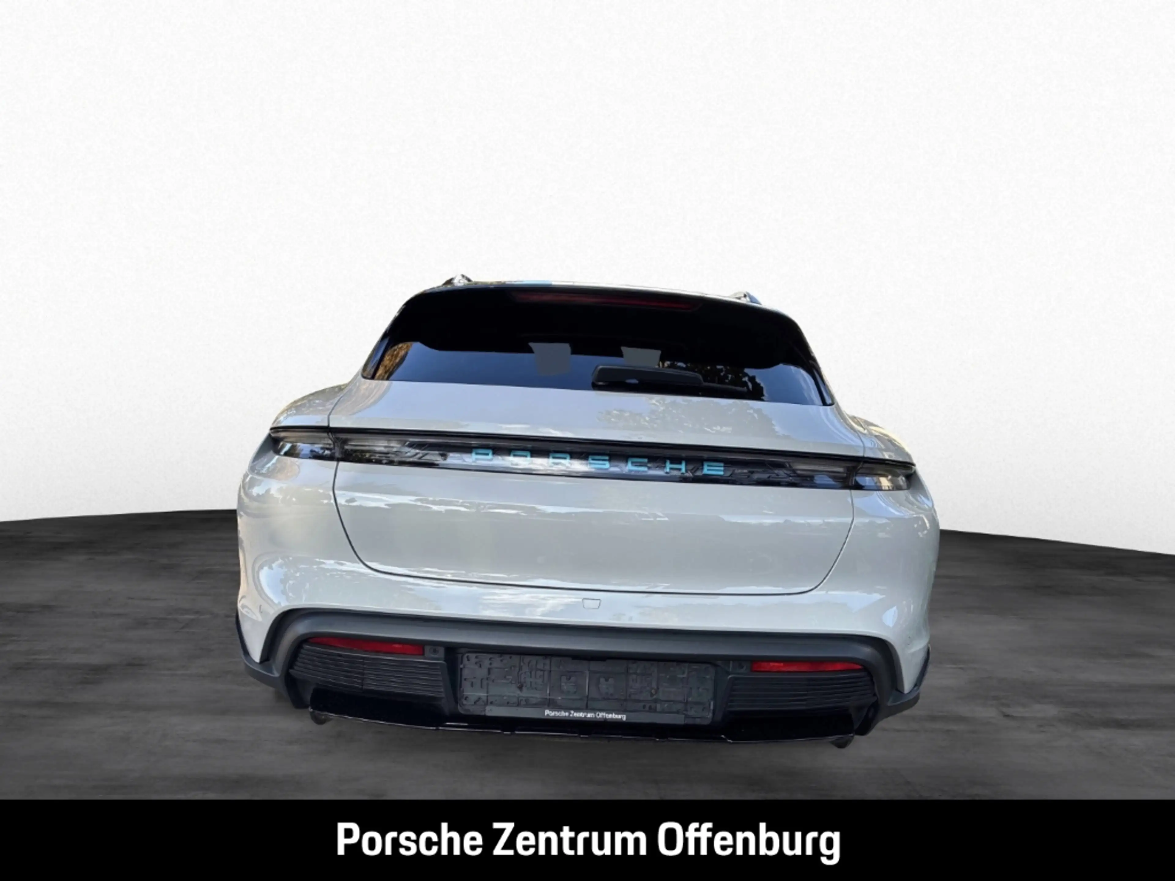 Porsche Taycan 4S Cross Turismo ACC Offroad Pano Hlenk. Mtrx BOSE — photo 6