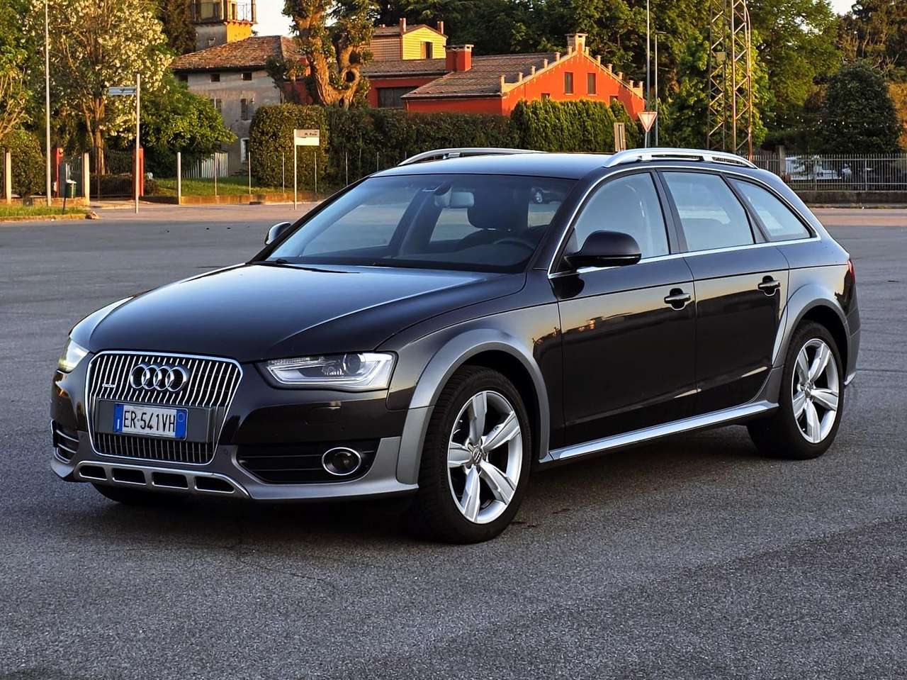 Audi A4 allroad Quattro 2.0 tdi 177cv s-tronic