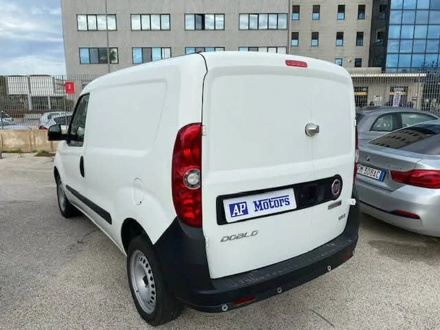 Fiat Doblo' Natural Power Bianco - 2
