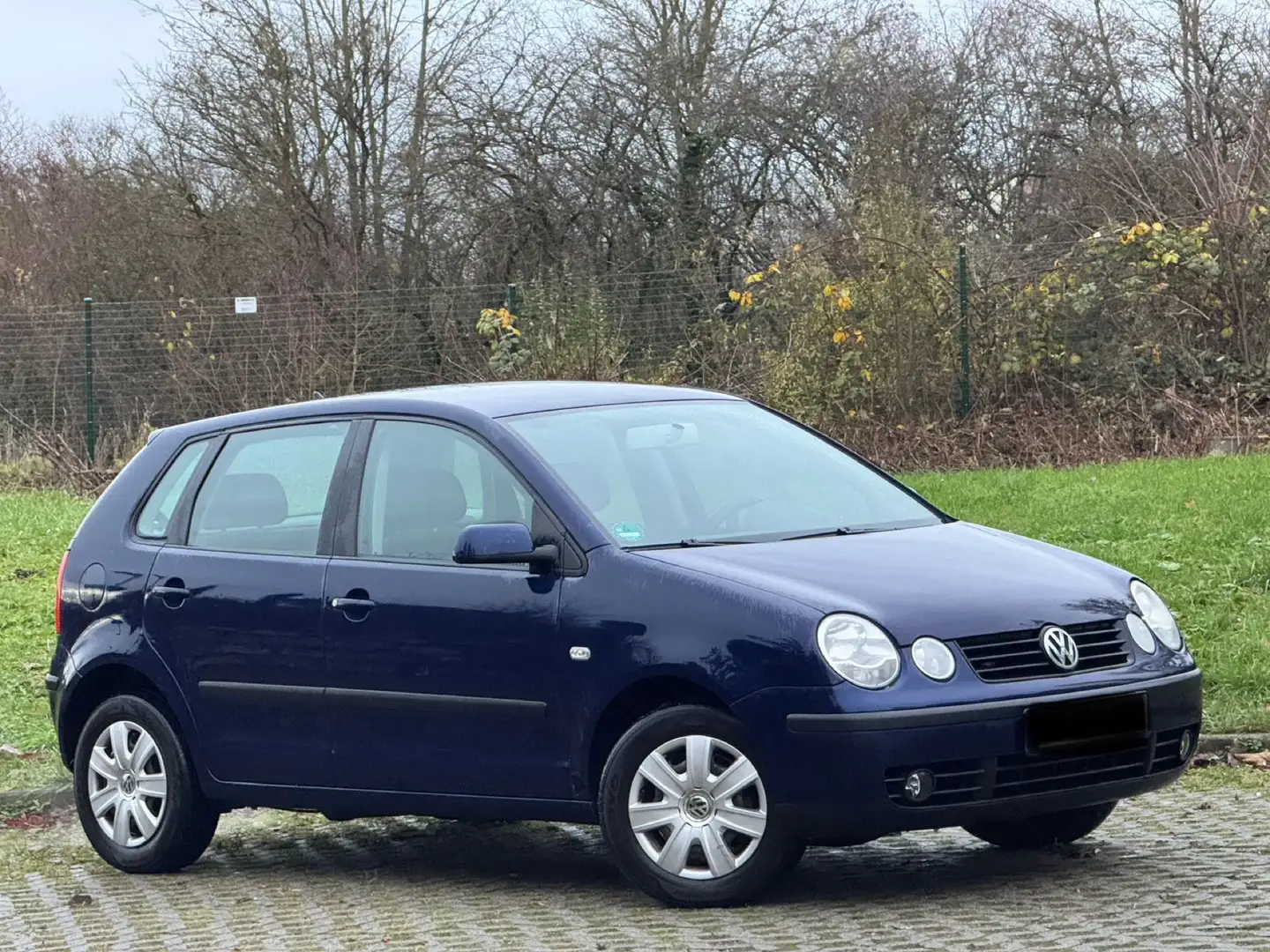 Volkswagen Polo Comfortline guter Zustand Tüv Neu Bleu - 2