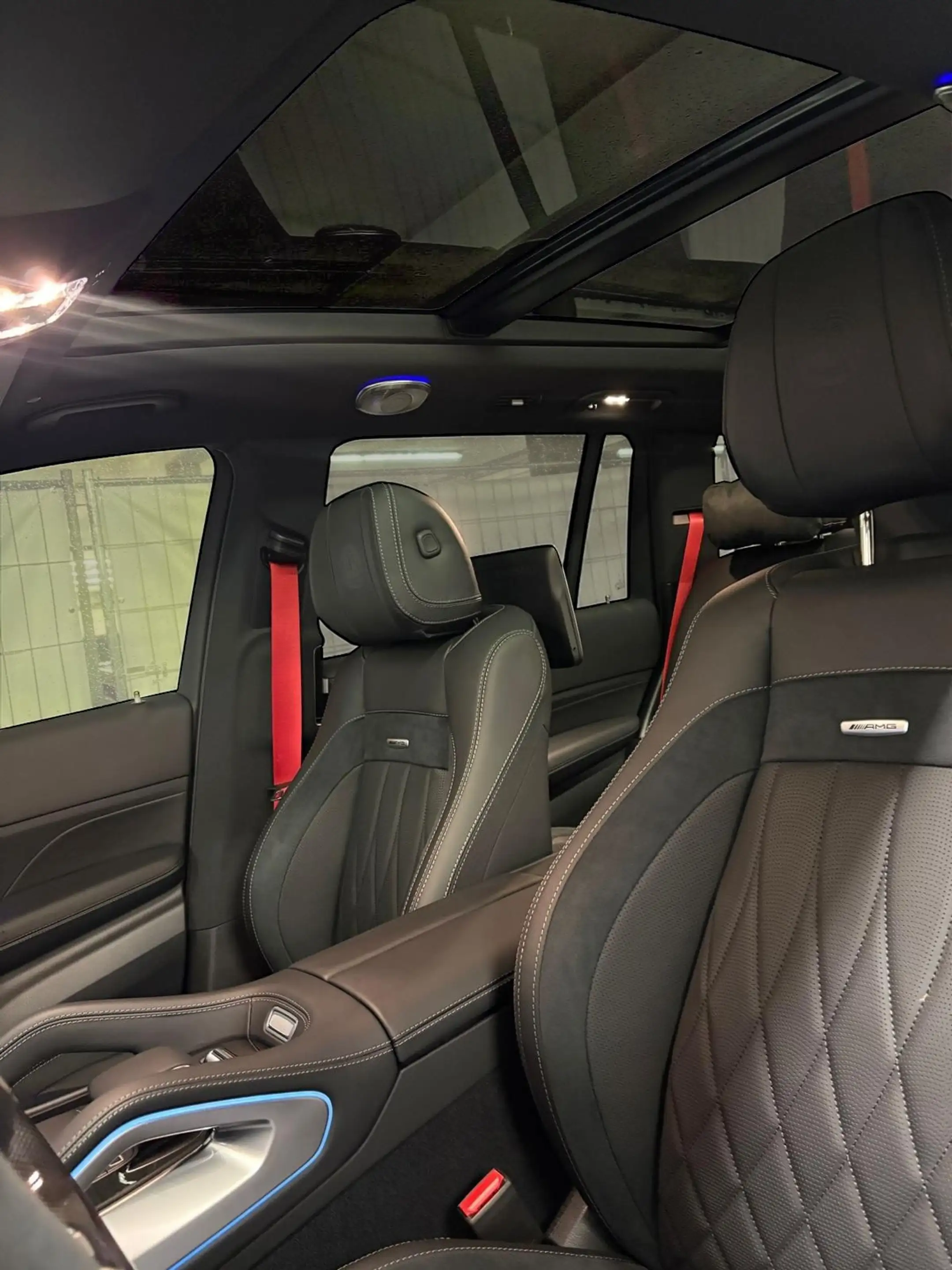 Mercedes-Benz GLS 63 AMG 4Matic Burmester Keramik Carbon 2026 — photo 5