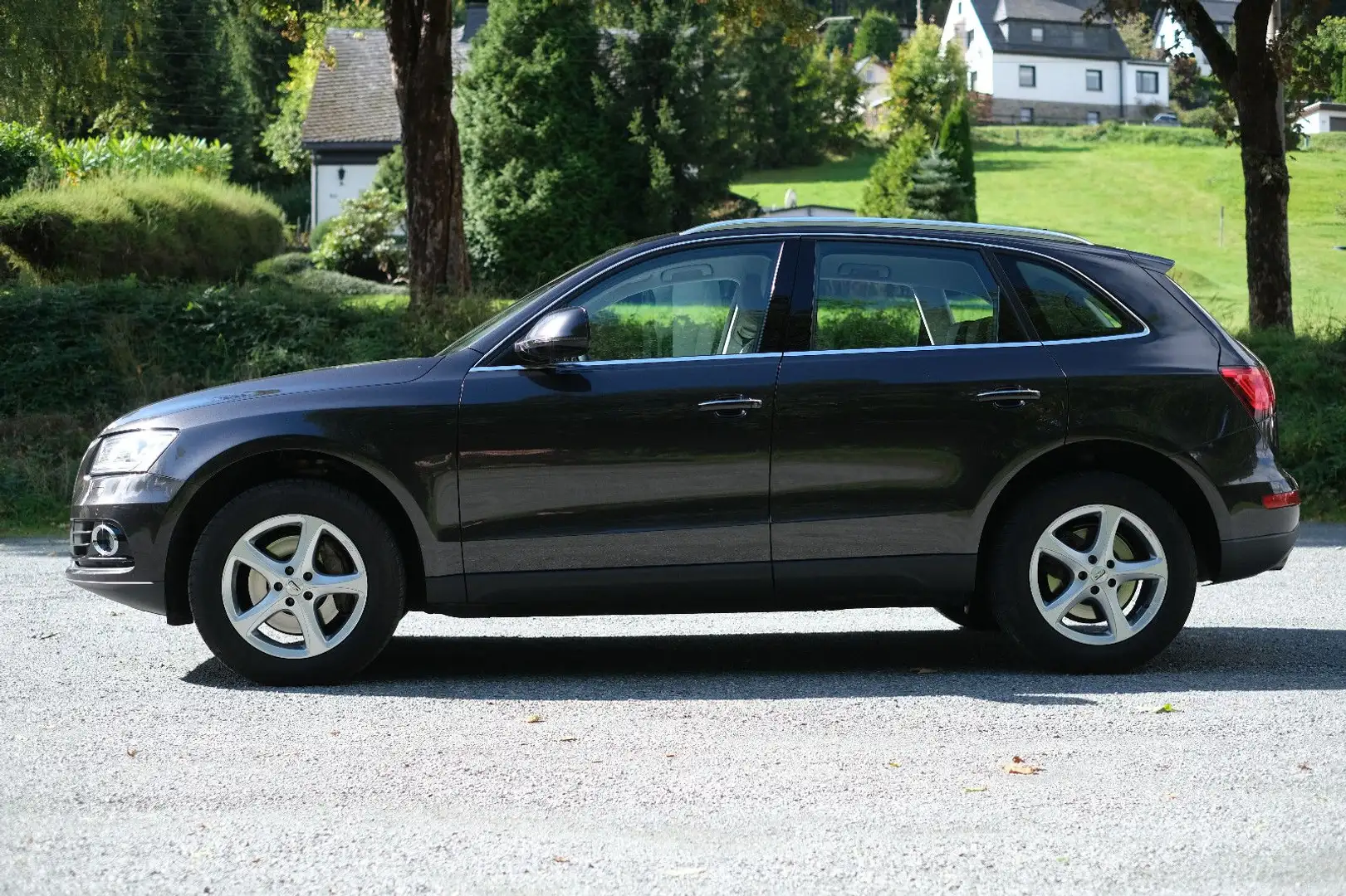 Audi Q5 3.0 TDI clean diesel S tronic quattro Grau - 2