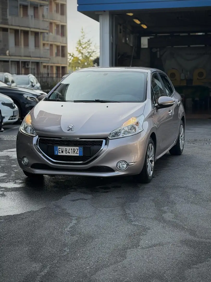Peugeot 208 5p 1.4 e-hdi 8v Active s&s robot - 2