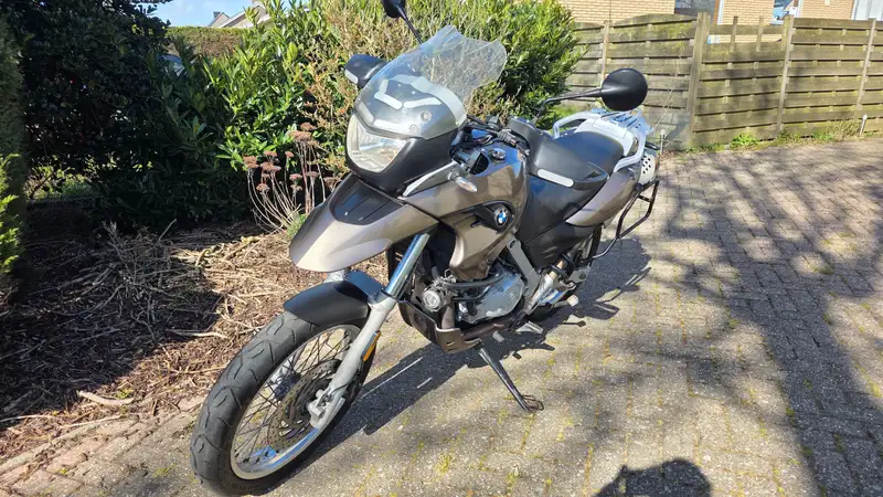 BMW F 650 GS - foto 2