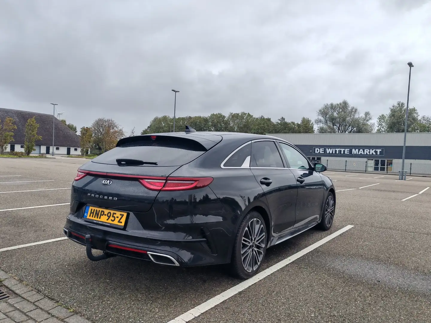 Kia ProCeed / pro_cee'd 1.4 T-GDI GT Line - Fabrieksgarantie - Trekhaak Zwart - 1