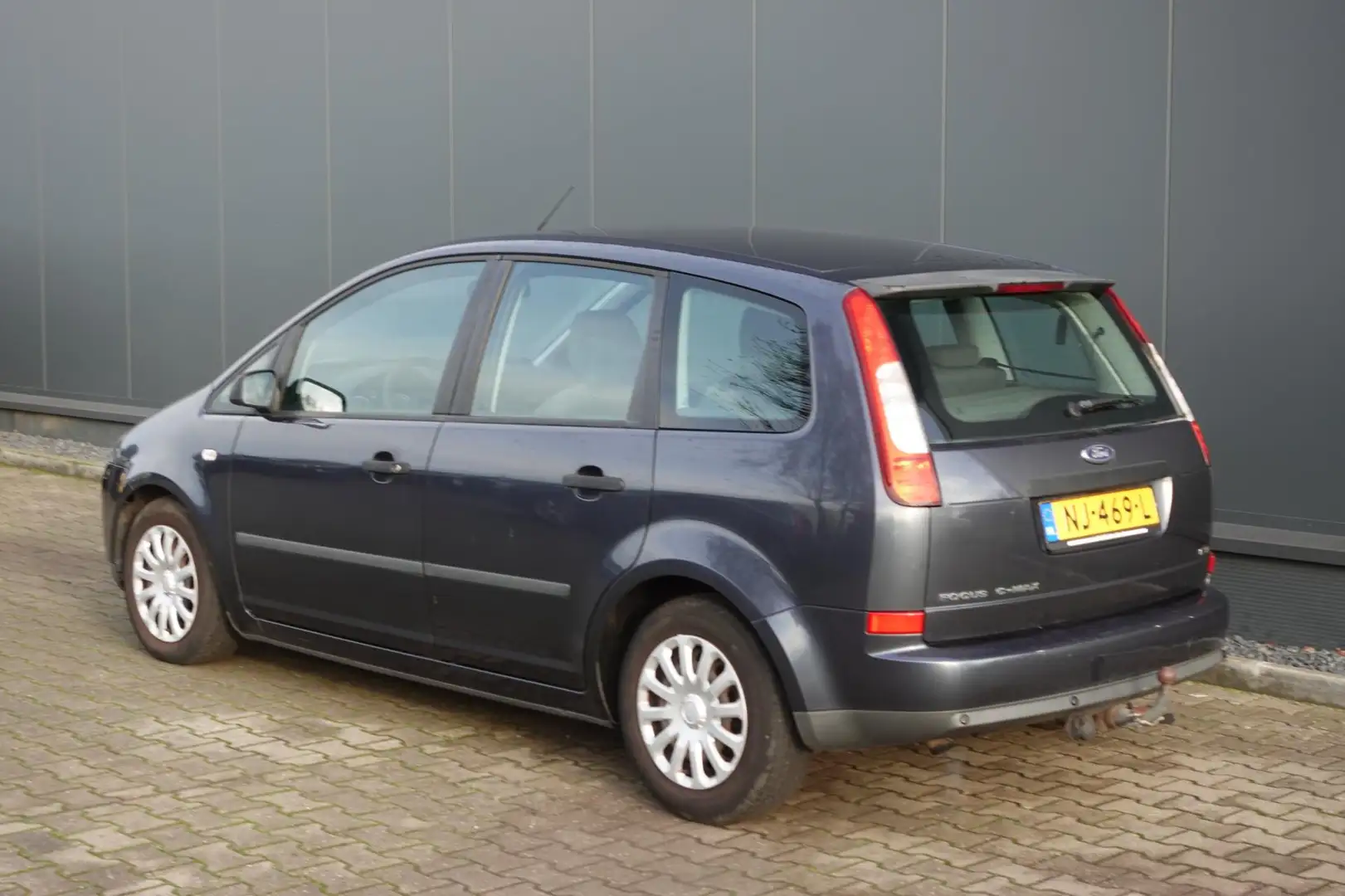 Ford Focus C-Max 1.6 TDCi Ambiente Grau - 2