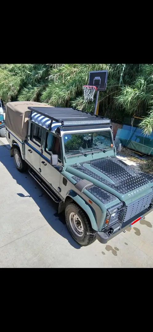 Land Rover Defender 110 2.2 td Adventure edition SW Verde - 1