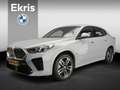 BMW iX2 eDrive20 | M-Sportpakket | LED | Navigatie | Sport Grijs - thumbnail 1