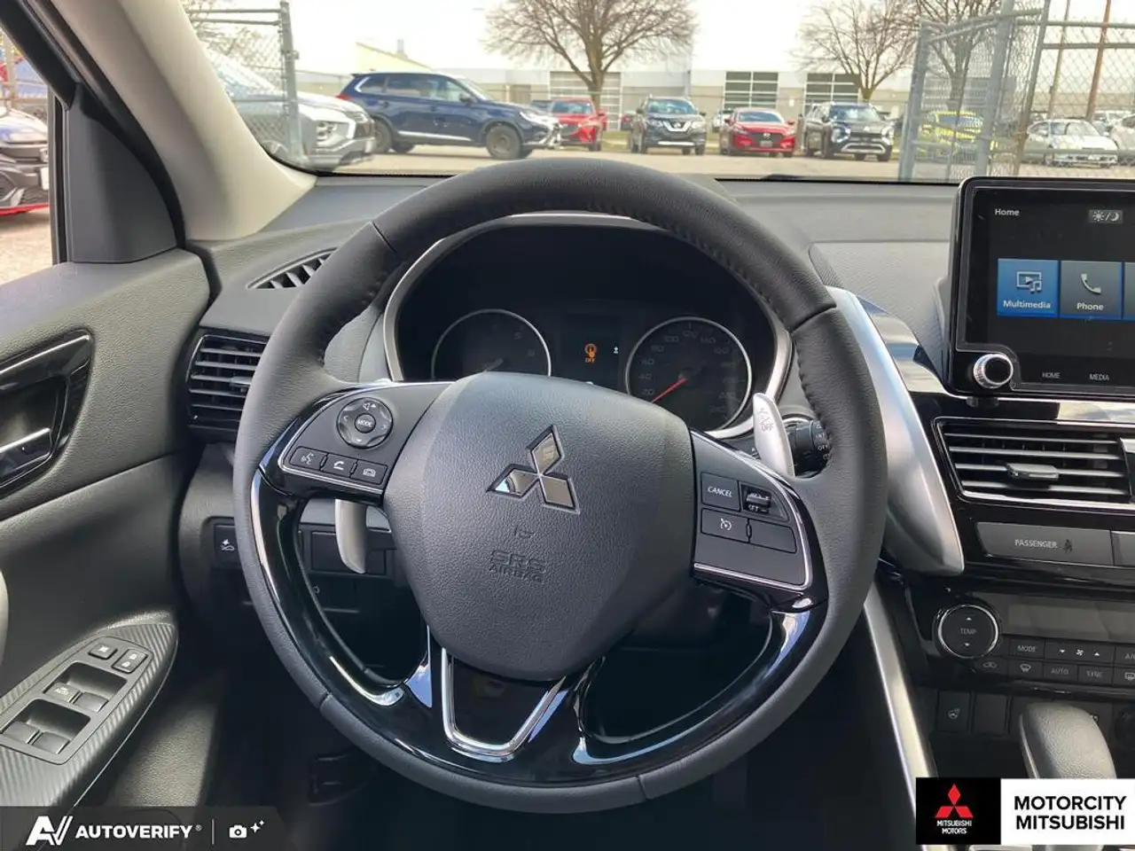 Mitsubishi Eclipse Cross снимка Mitsubishi Eclipse Cross