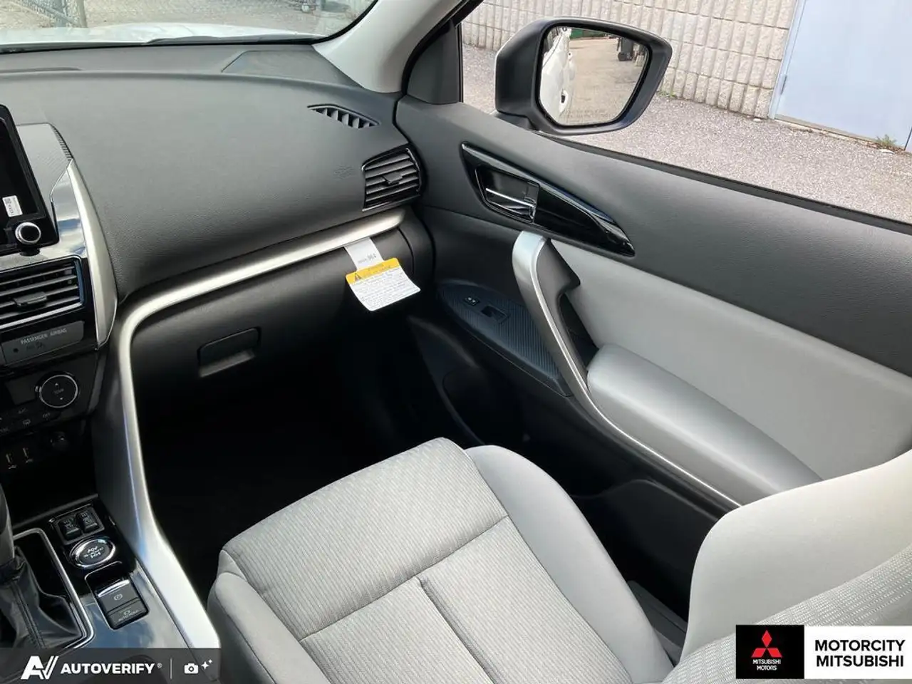 Mitsubishi Eclipse Cross снимка Mitsubishi Eclipse Cross