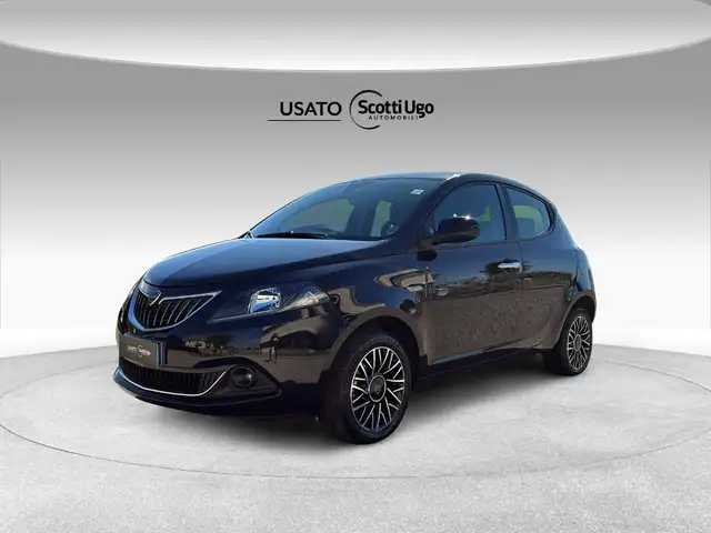 Lancia Ypsilon My24 1.0 Firefly 70 CvStart&Stop Hybrid Oro