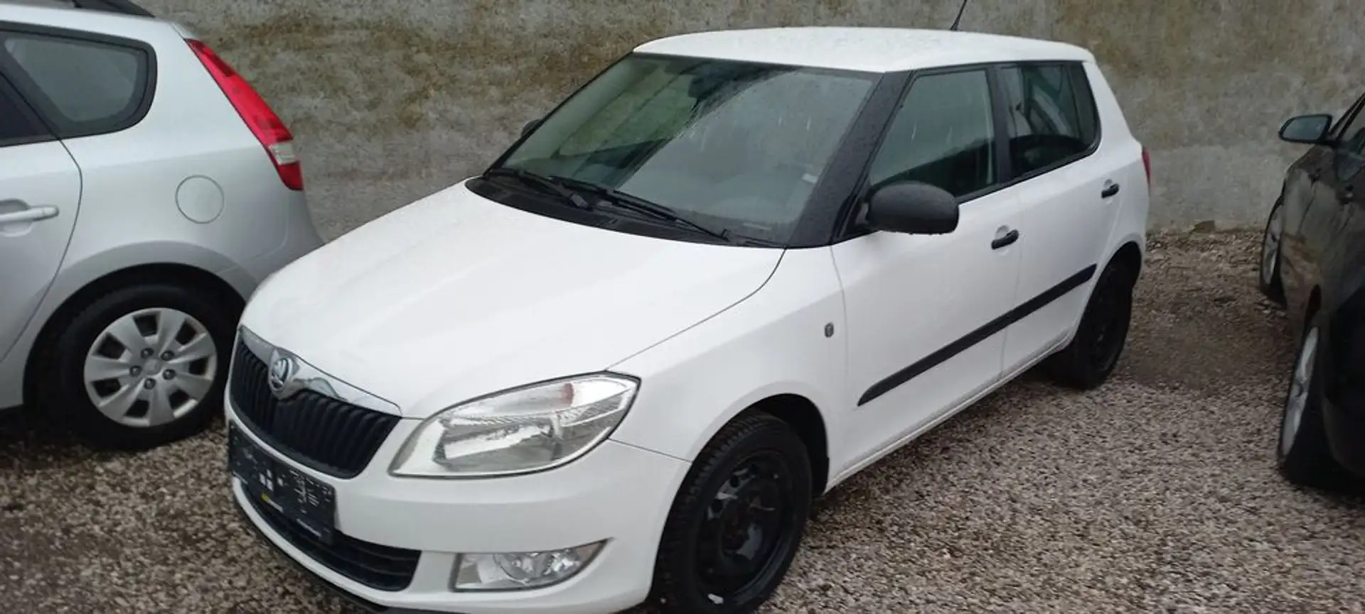 Skoda Fabia Active+ 1,2 Weiß - 1