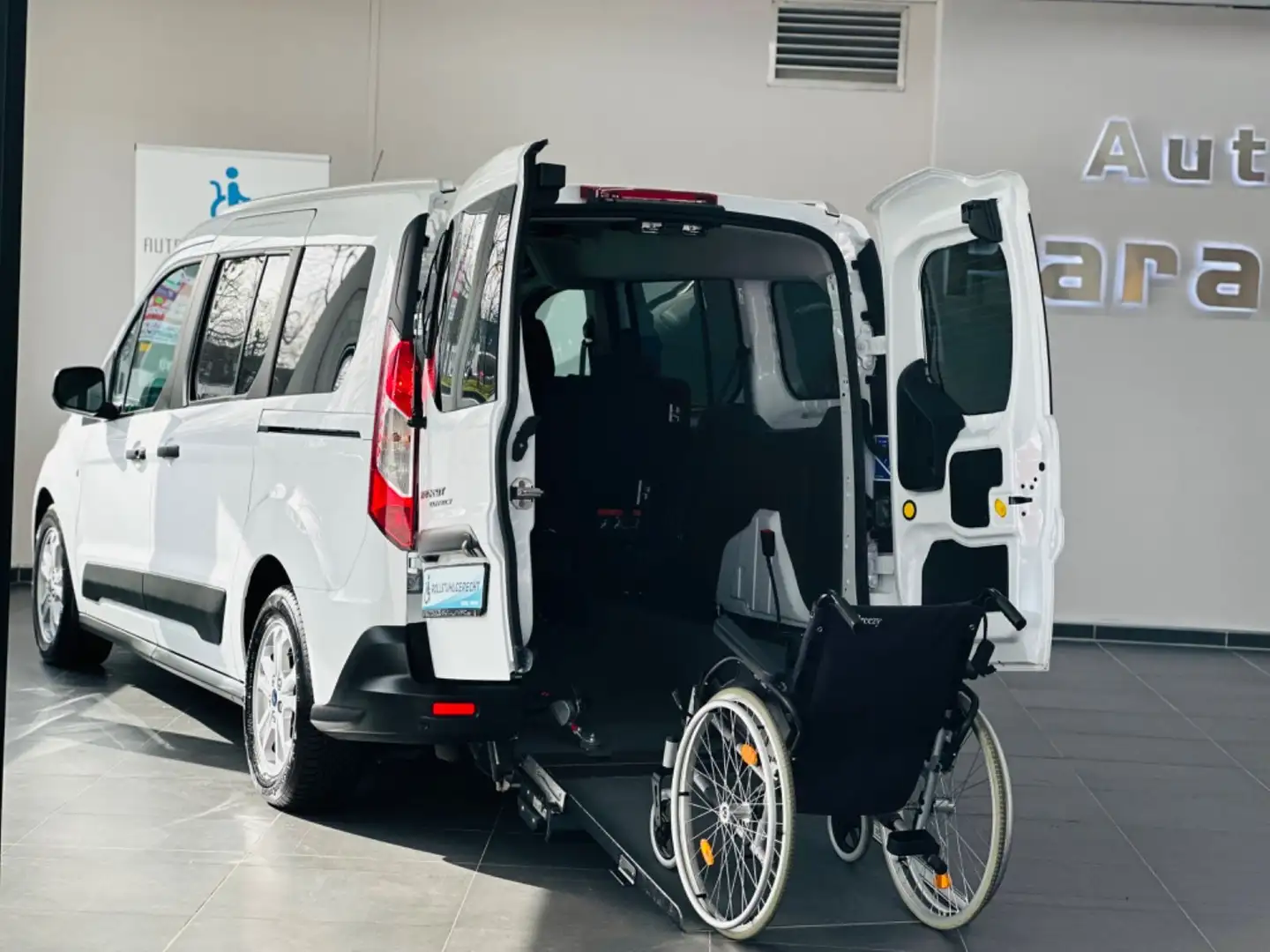 Ford Transit Connect Behindertengerecht-Rampe White - 1