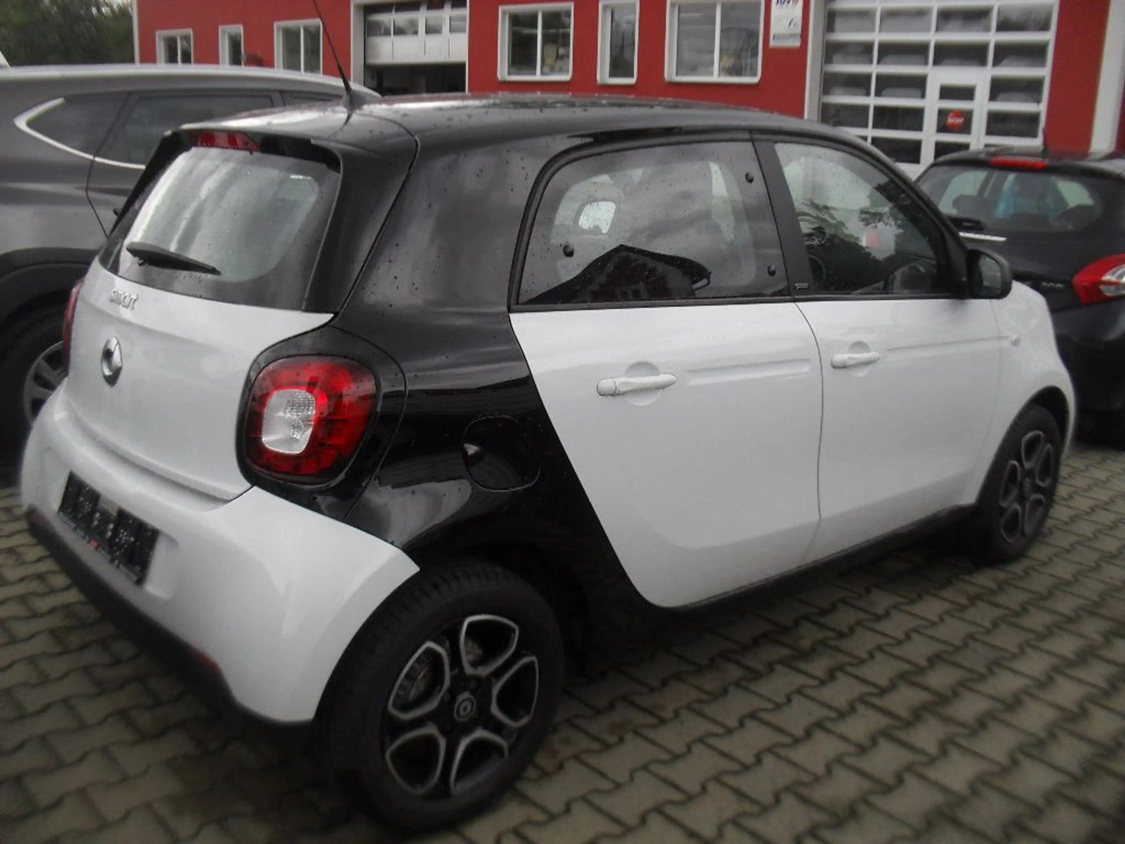 smart forFour 52 kW Klima SR + WR PDC — photo 2