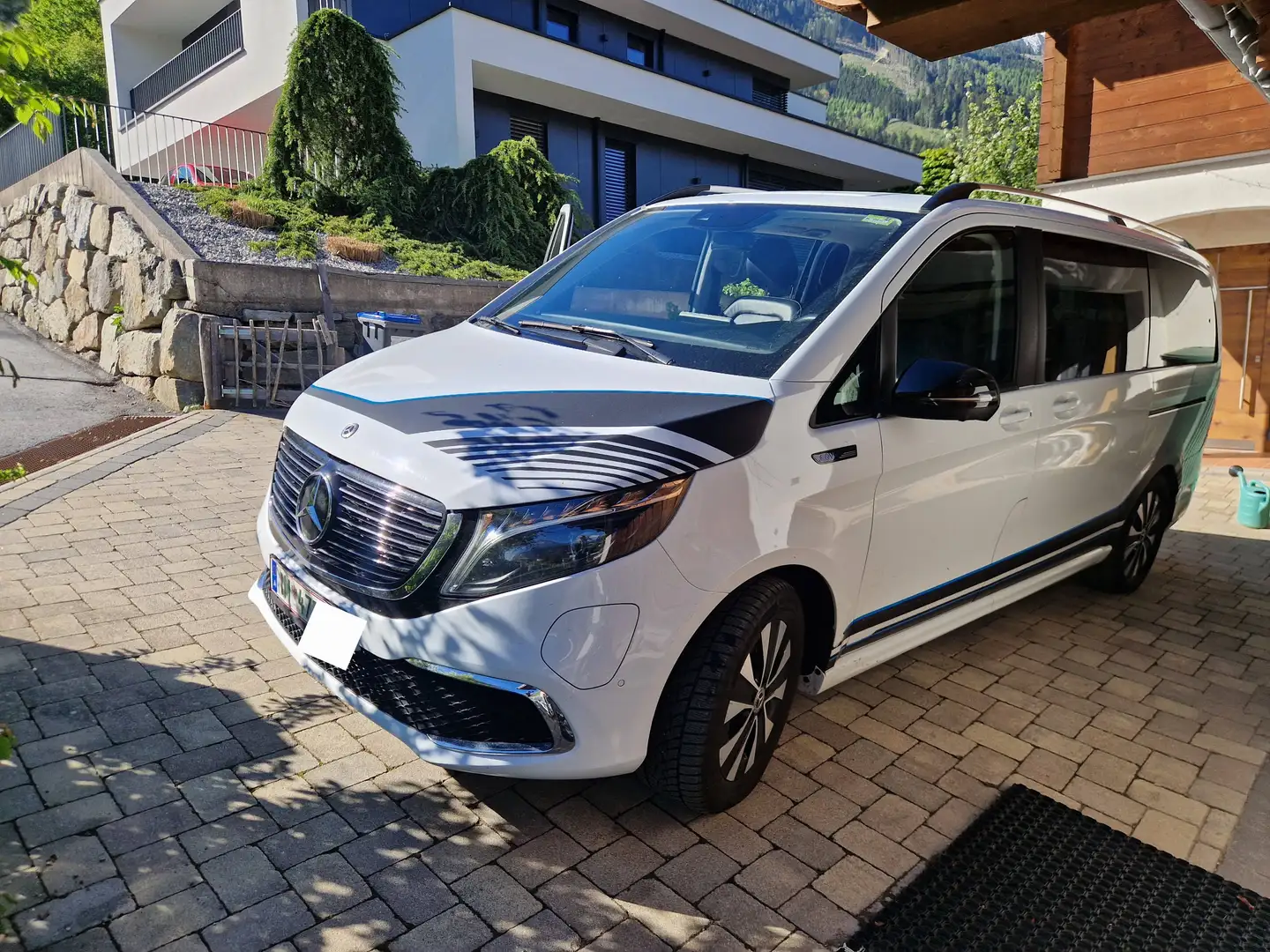 Mercedes-Benz EQV 300 lang Avantgarde Line - 1