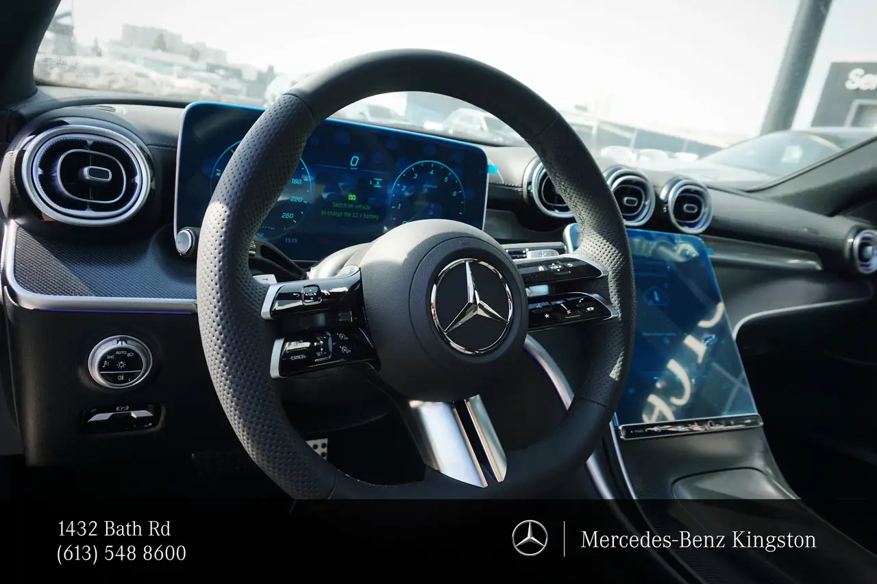 Mercedes-Benz C-Class снимка Mercedes-Benz C-Class