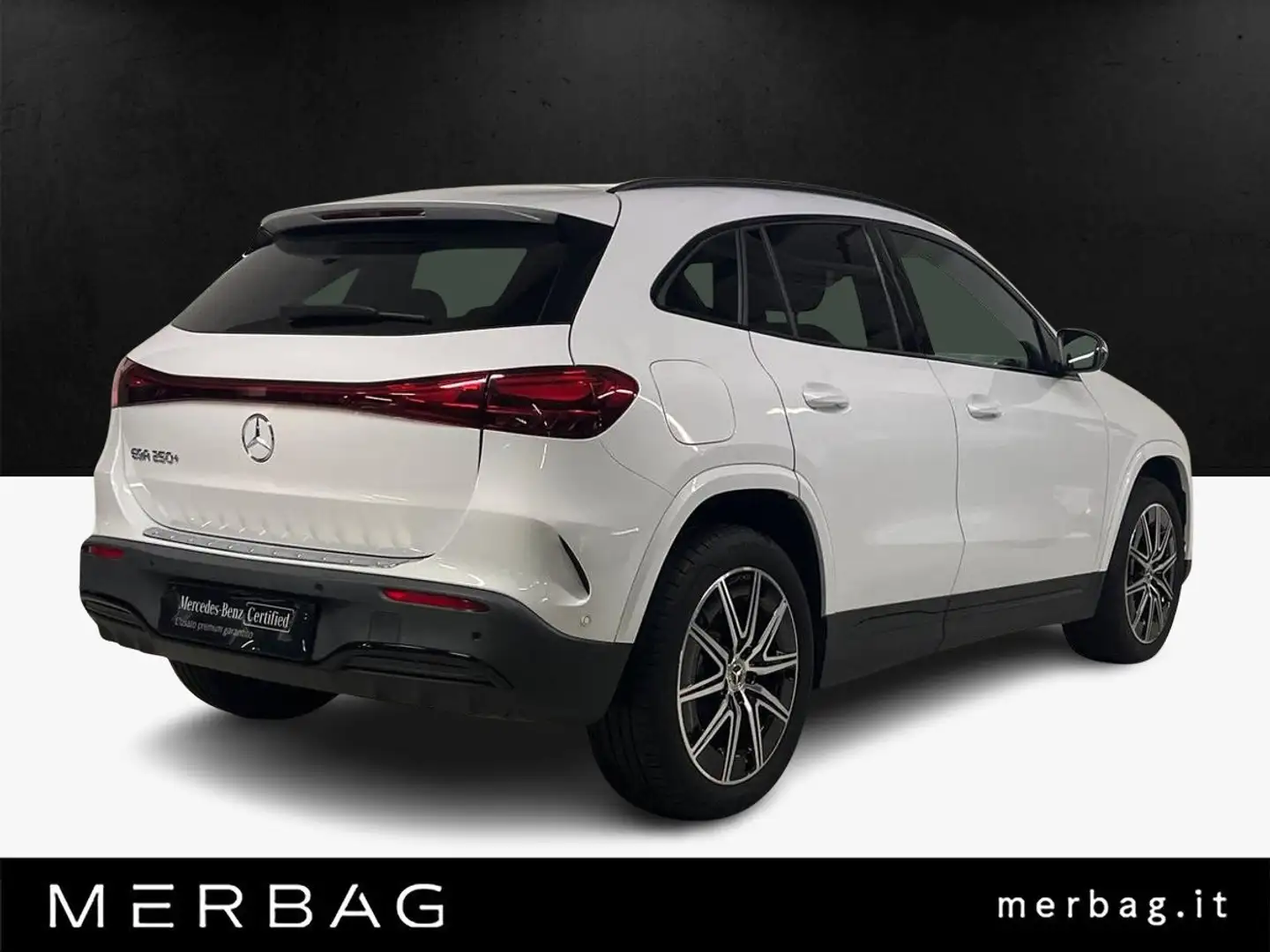 Mercedes-Benz EQA 250 + AMG Line Advanced Fehér - 2