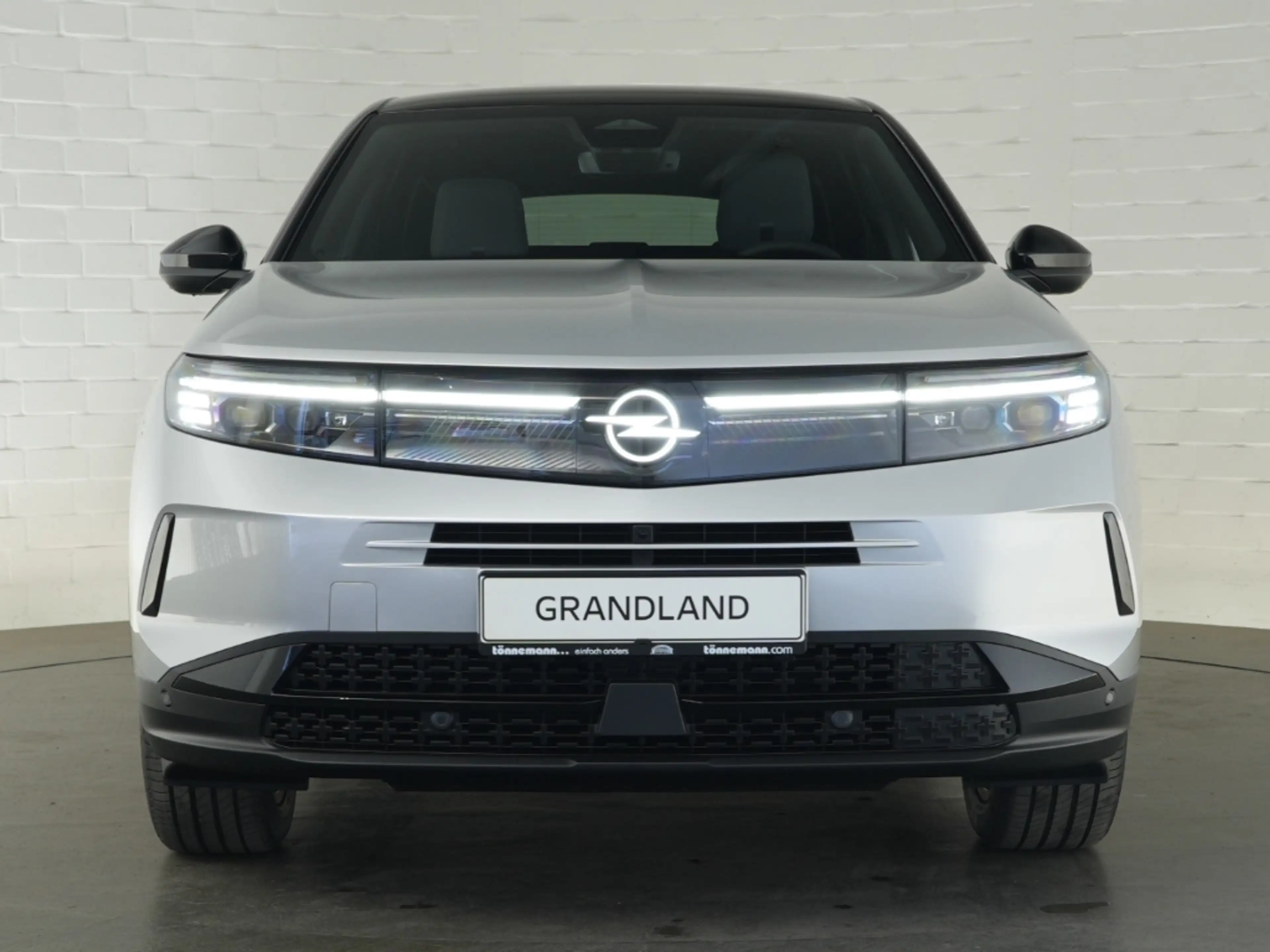 Opel Grandland GS 1.2 Hybrid AT +AHK Navi 360°-RFK HUD Matrix-LED — photo 3