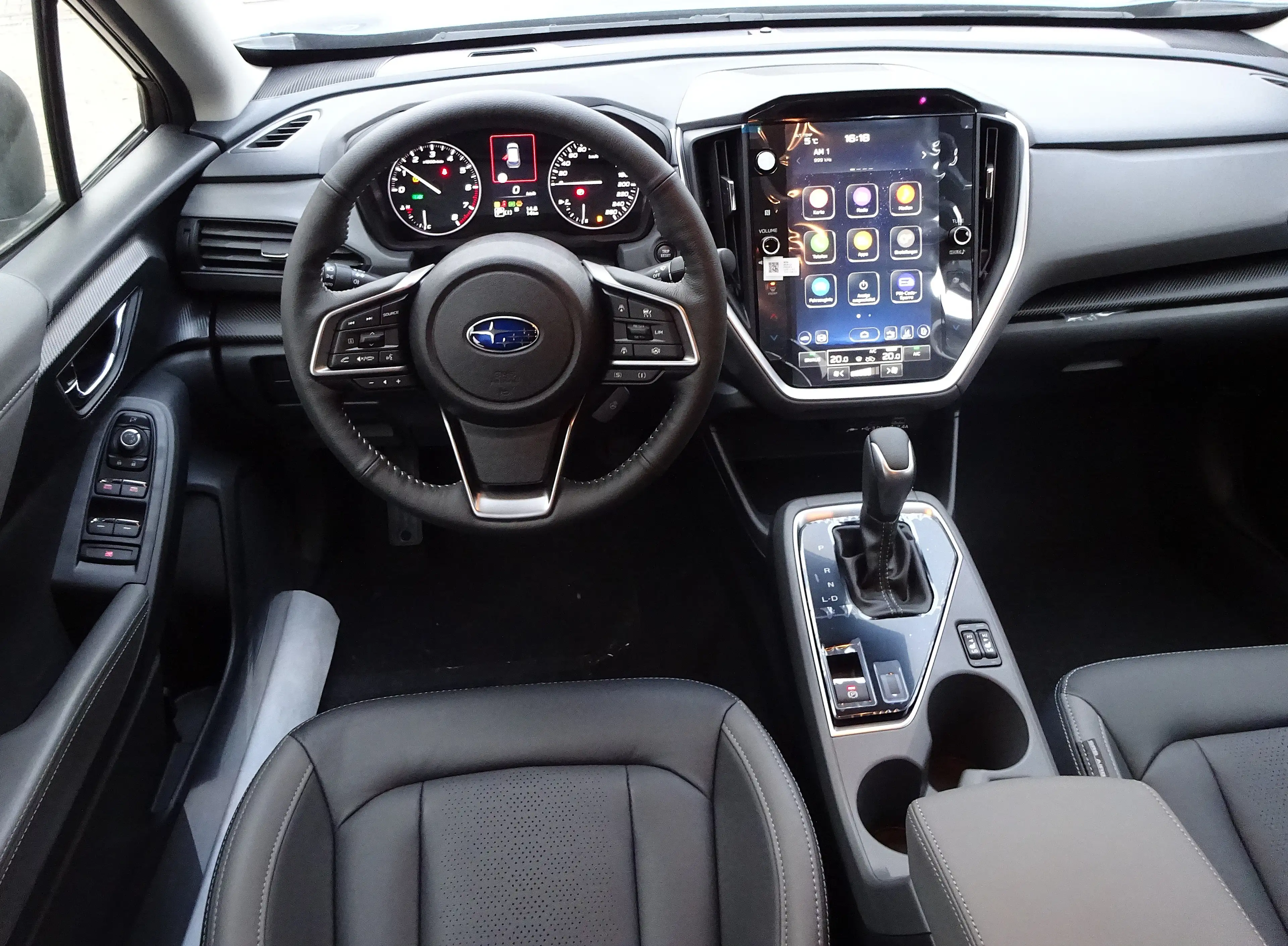 Subaru Crosstrek 2.0ie Platinum 2024 Modell — photo 11