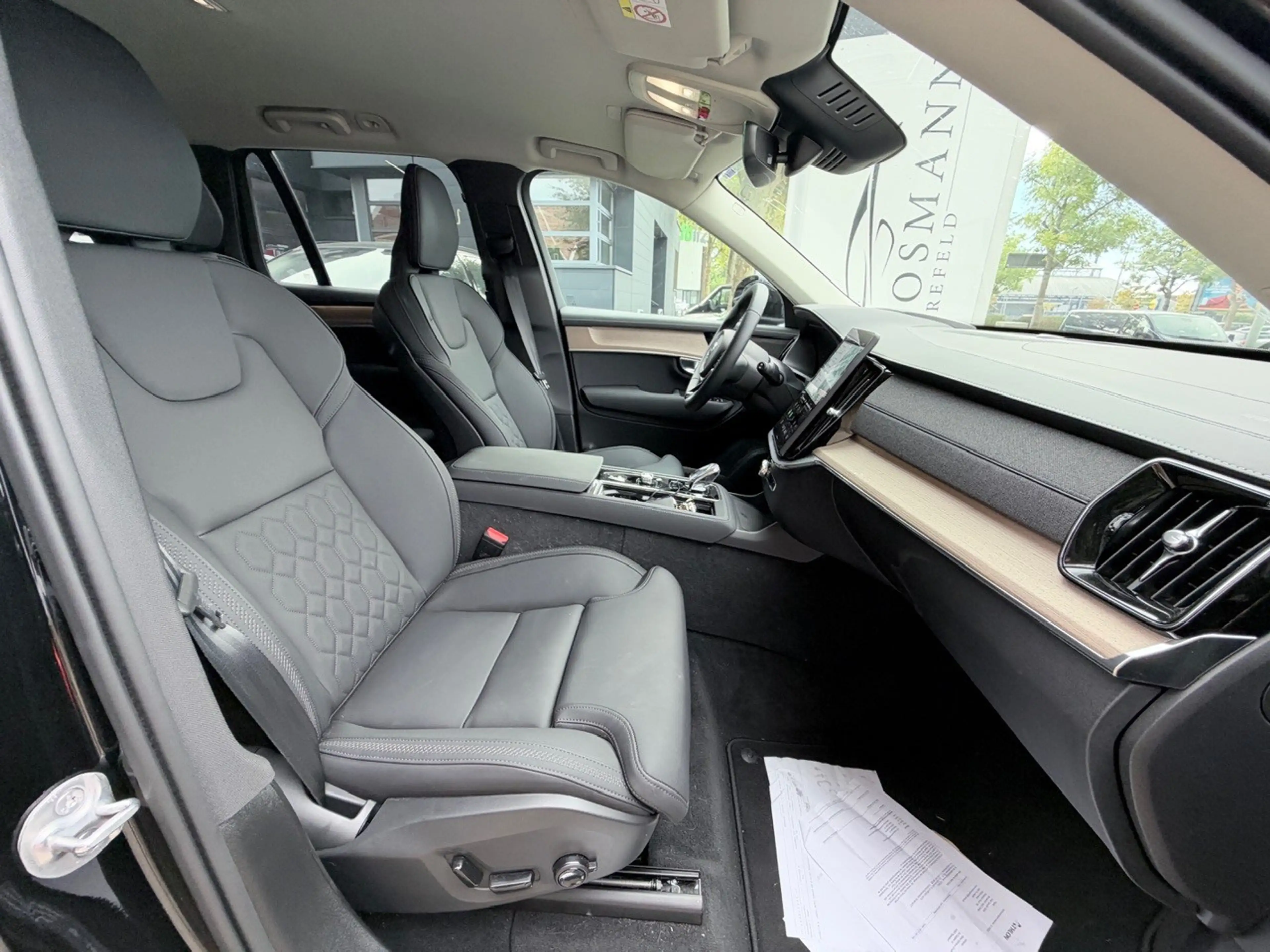 Volvo XC90 B5 B AWD Plus Bright 7-Sitzer | AHK | 360°K — photo 9