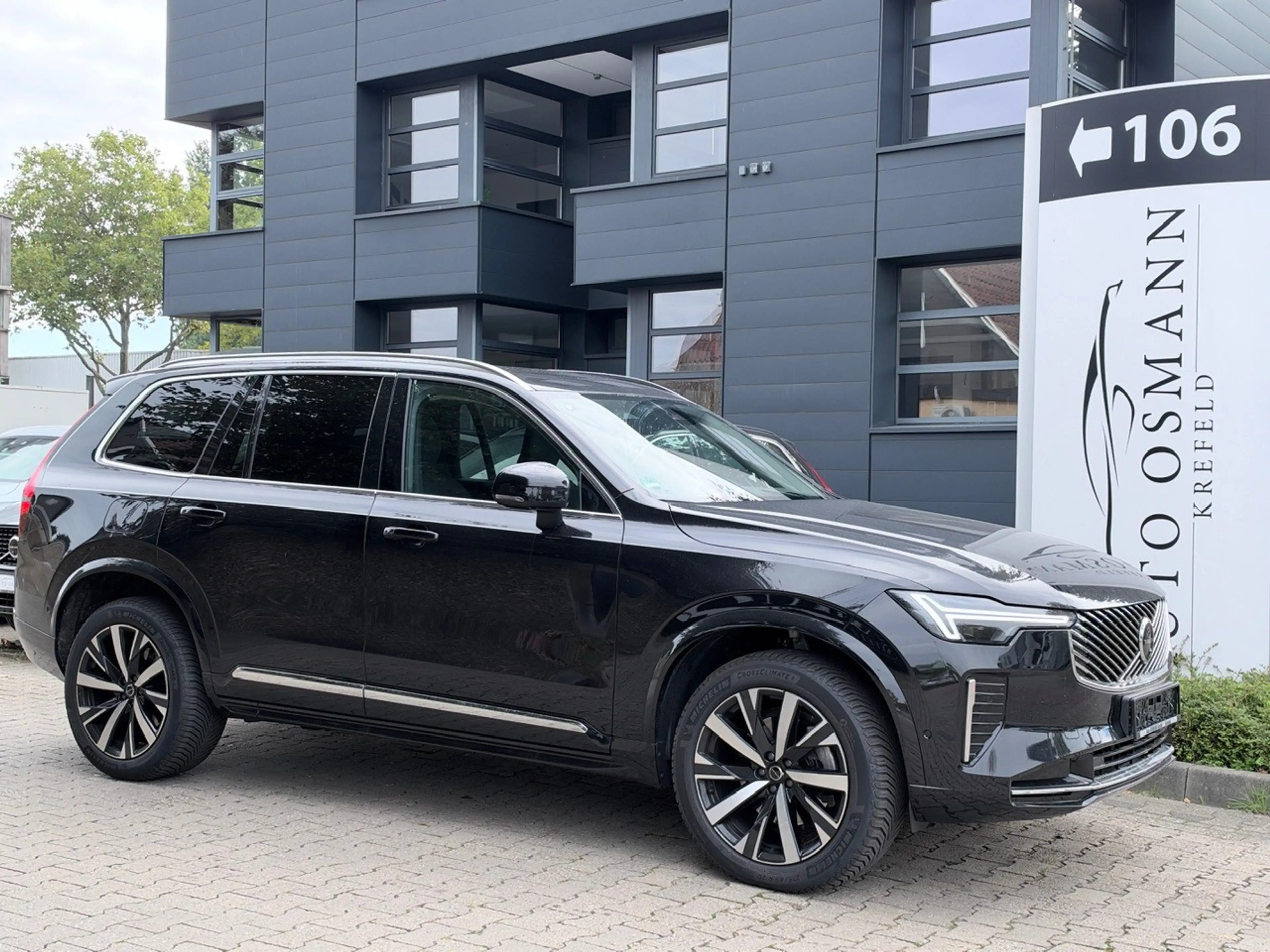 Volvo XC90 B5 B AWD Plus Bright 7-Sitzer | AHK | 360°K
