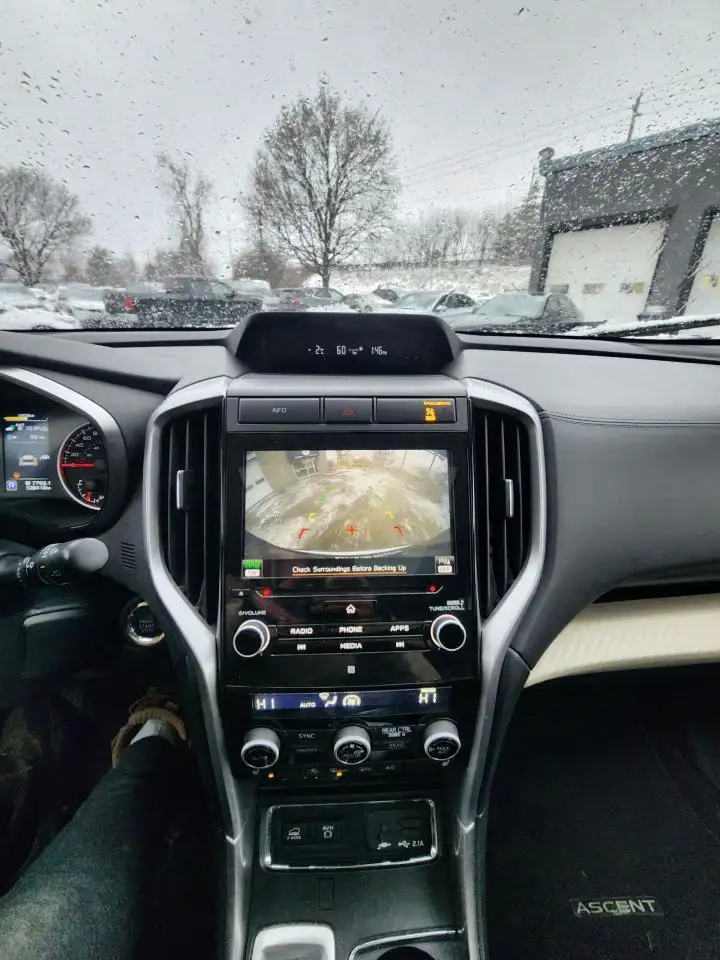 Subaru Ascent снимка Subaru Ascent